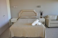 Four Bedroom Suite Bedroom - Yarrawonga Lakeside Apartments