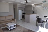 One Bedroom Suite Dining + Kitchen - Yarrawonga Lakeside Apartments