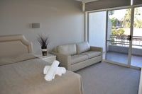 Two Bedroom Studio Suite Bedroom - Yarrawonga Lakeside Apartments