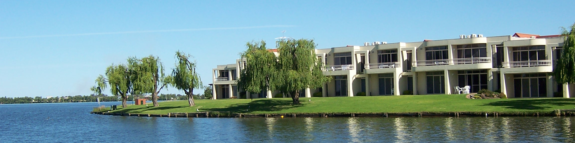 Yarrawonga Lakeside Apartments